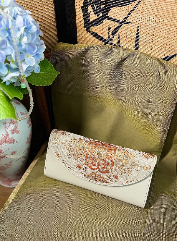 Song Brocade Silk Bag – Timeless Eastern Elegance