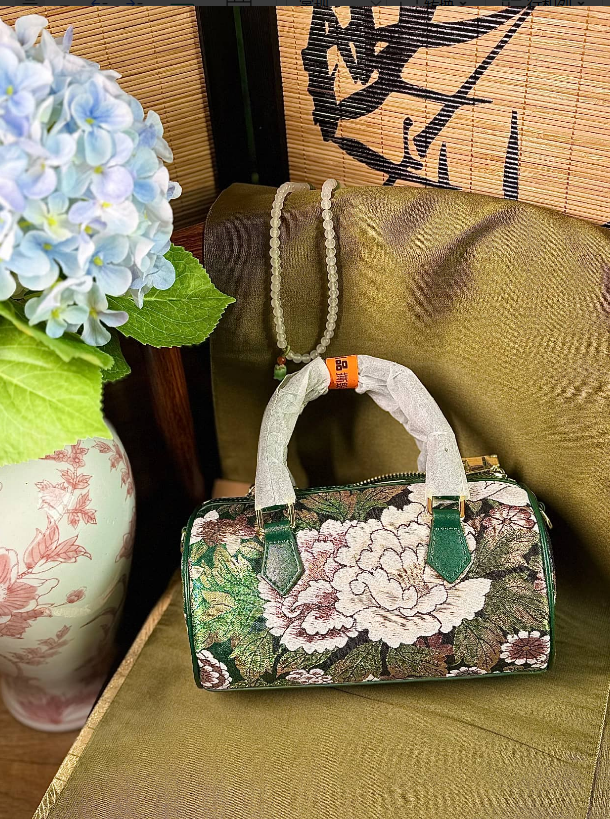 Song Brocade Silk Bag – Timeless Eastern Elegance